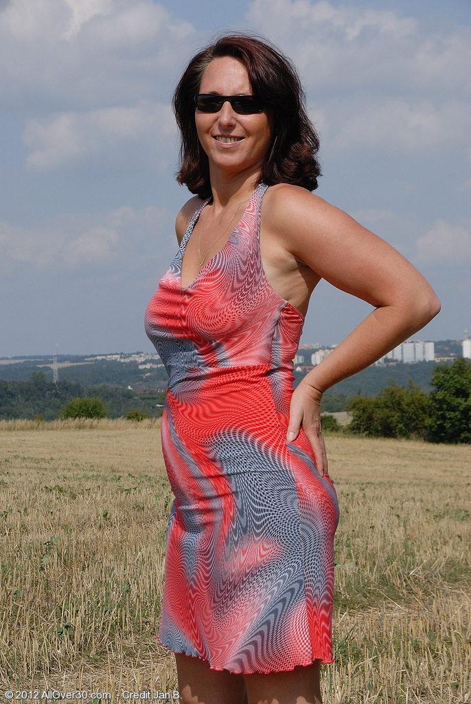 686px x 1024px - Featuring 45 Year Old Demi from Czech Republic in High Quality Outside  Mature and MILF Pictures and Movies